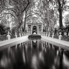 Medici-Garden-Fountain