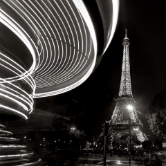 Eiffel Carousel